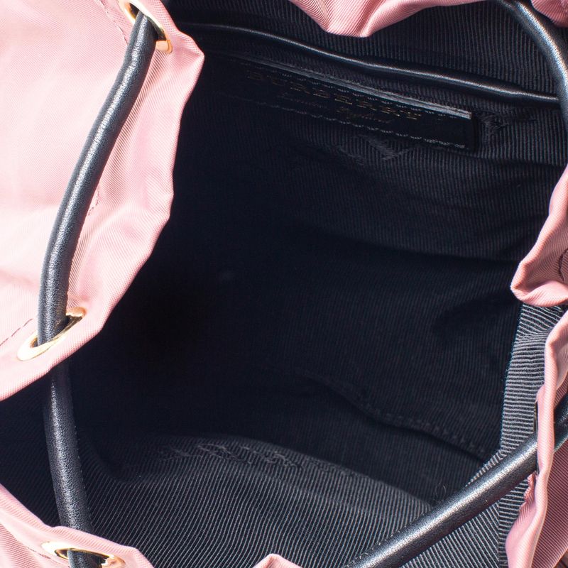 62953-Mochila-Burberry-Runaway-Rucksack-Rosa-Pequena-8