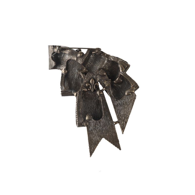 Broche-NK-Laco-Ouro