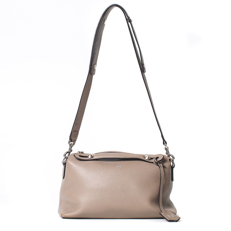 Bolsa-Fendi-By-The-Way-Cinza