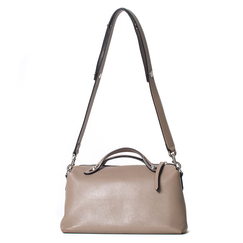 Bolsa-Fendi-By-The-Way-Cinza