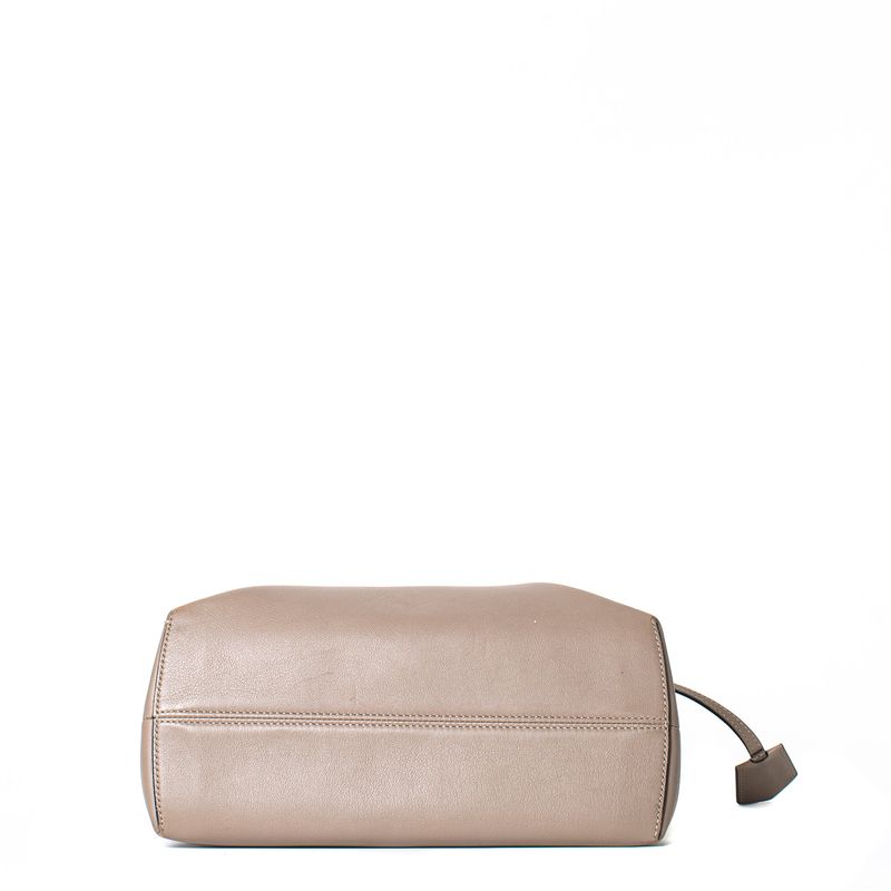 Bolsa-Fendi-By-The-Way-Cinza