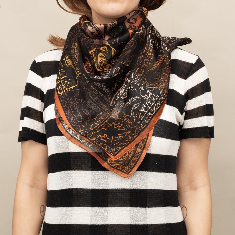 Lenco-Yves-Saint-Laurent-Preto