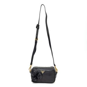 Bolsa Prada Flores Couro Preto