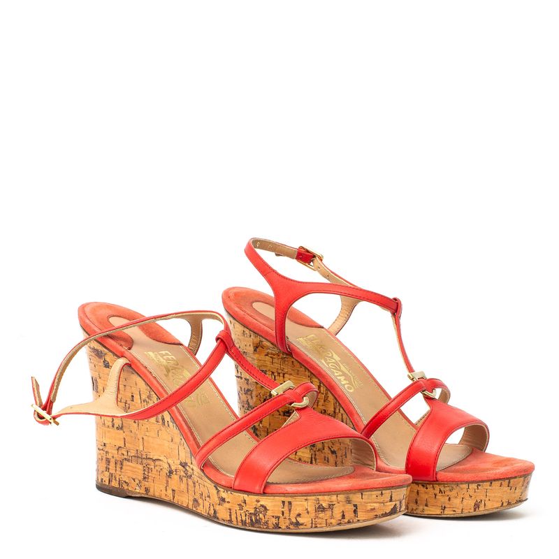 Sandalia-Salvatore-Ferragamo-Coral