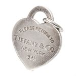 63082-Berloque-de-coracao-Return-to-Tiffany_CO