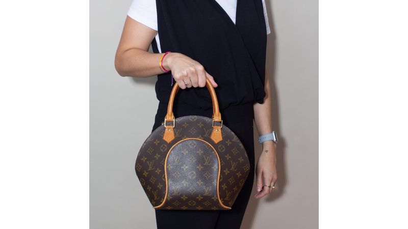 Louis Vuitton: Bolso grande Ellipse en lona monograma ma…