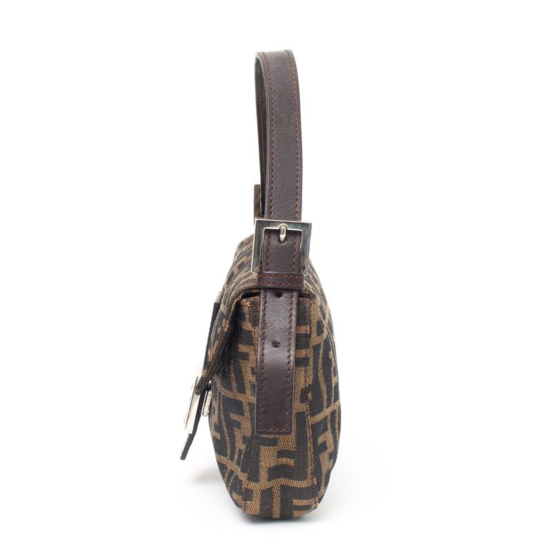 Bolsa-Fendi-Baguette-Zucca