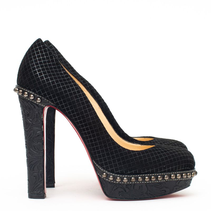 63160-Sapato-Christian-Louboutin-Figurina-Preto