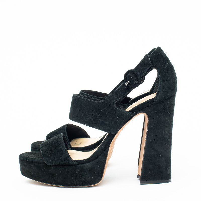 63143-Sandalia-Plataforma-Alexandre-Birman-Camurca-Preta-3