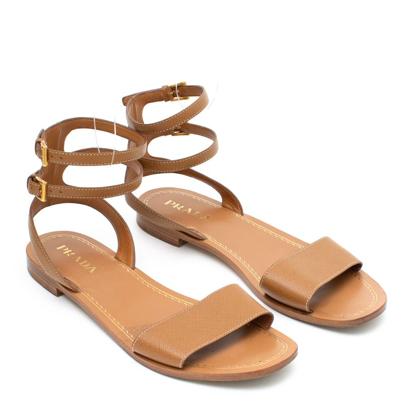Rasteira-Prada-Couro-Saffiano-Caramelo