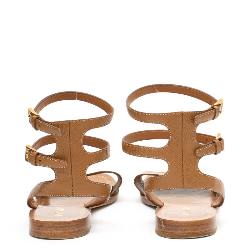 Rasteira-Prada-Couro-Saffiano-Caramelo