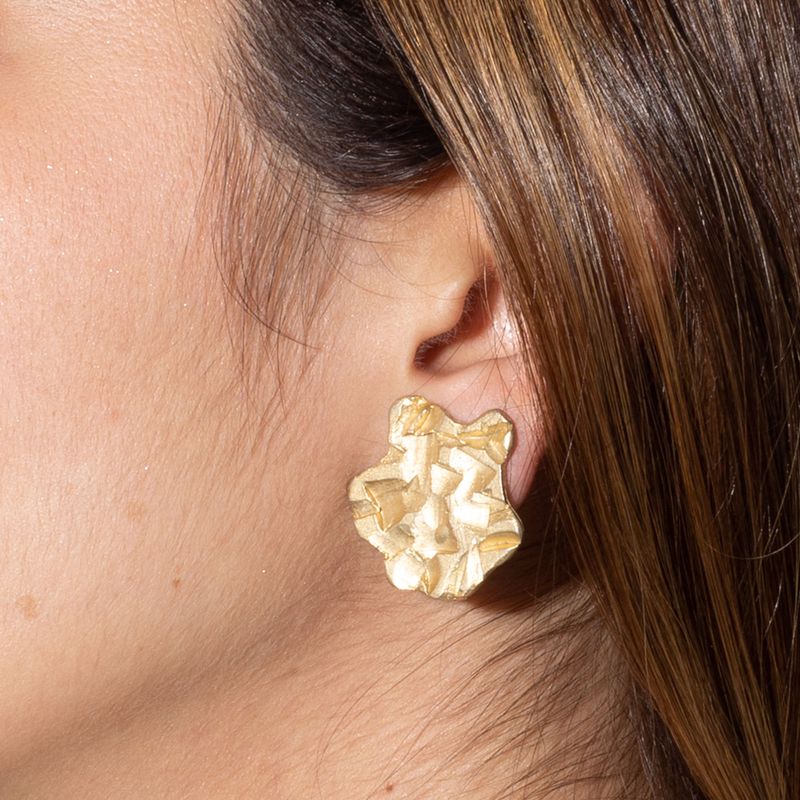 Brinco-Vintage-Dourado-Fosco