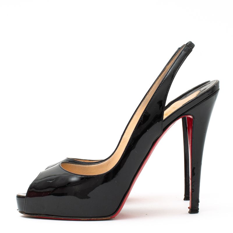 63269-Peep-Toe-Christian-Louboutin-Verniz-Preto