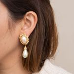 Brincos-de-Pressao-Christian-Dior-Perola-Dourado