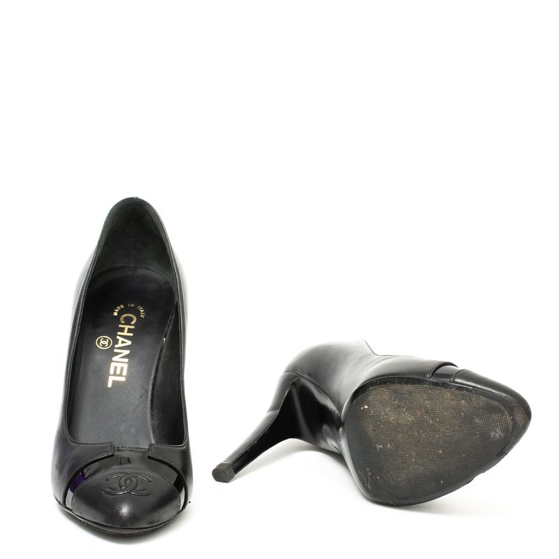 Scarpin-Chanel-Couro-Preto