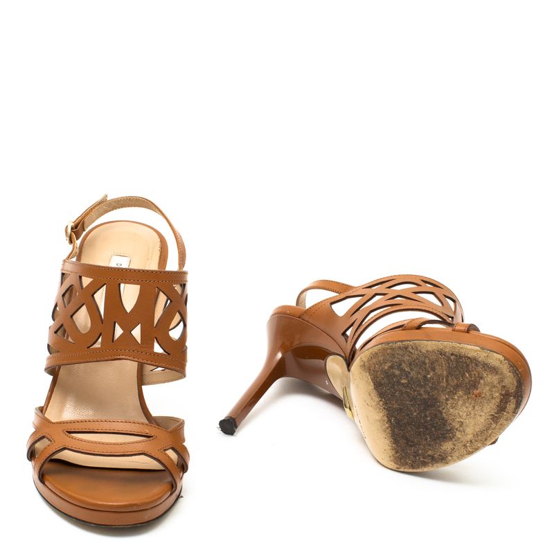 Sandalia-Diane-von-Furstenberg-Couro-Caramelo