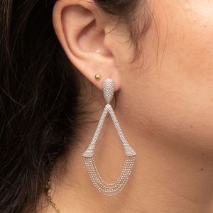 Brinco Carla Amorim Terra da Garoa Ouro Branco