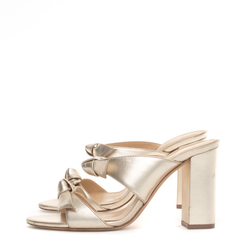 Sandalia-Alexandre-Birman-Nolita-Mule-Couro-Dourado