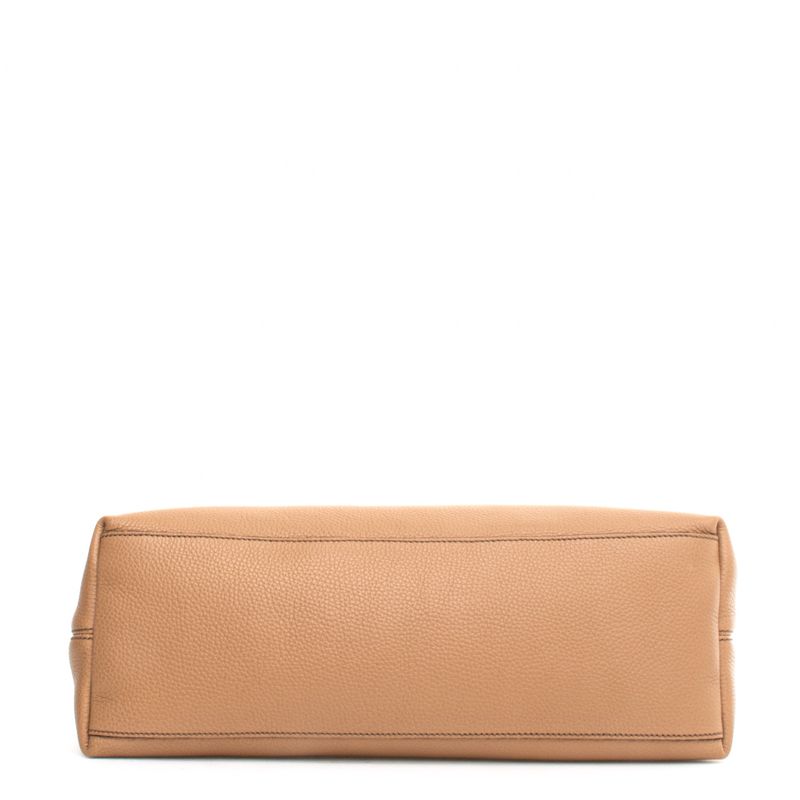 Bolsa-Gucci-Soho-Chain-Tote-Nude