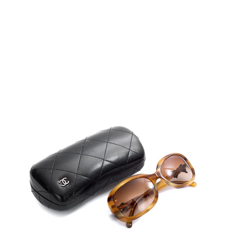 Oculos-Chanel-Marmorizado-Dourado