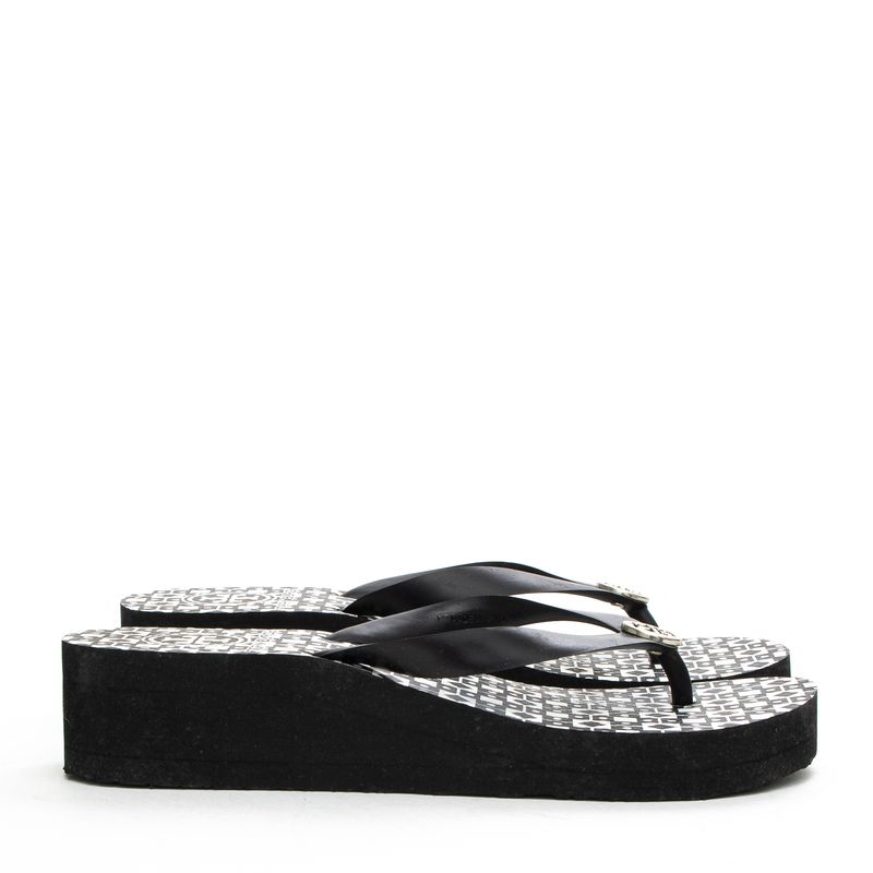 Chinelo-Tory-Burch-Borracha-Preto