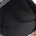 Bolsa-Louis-Vuitton-Pochette-Demi-Lune-Epi-Preta
