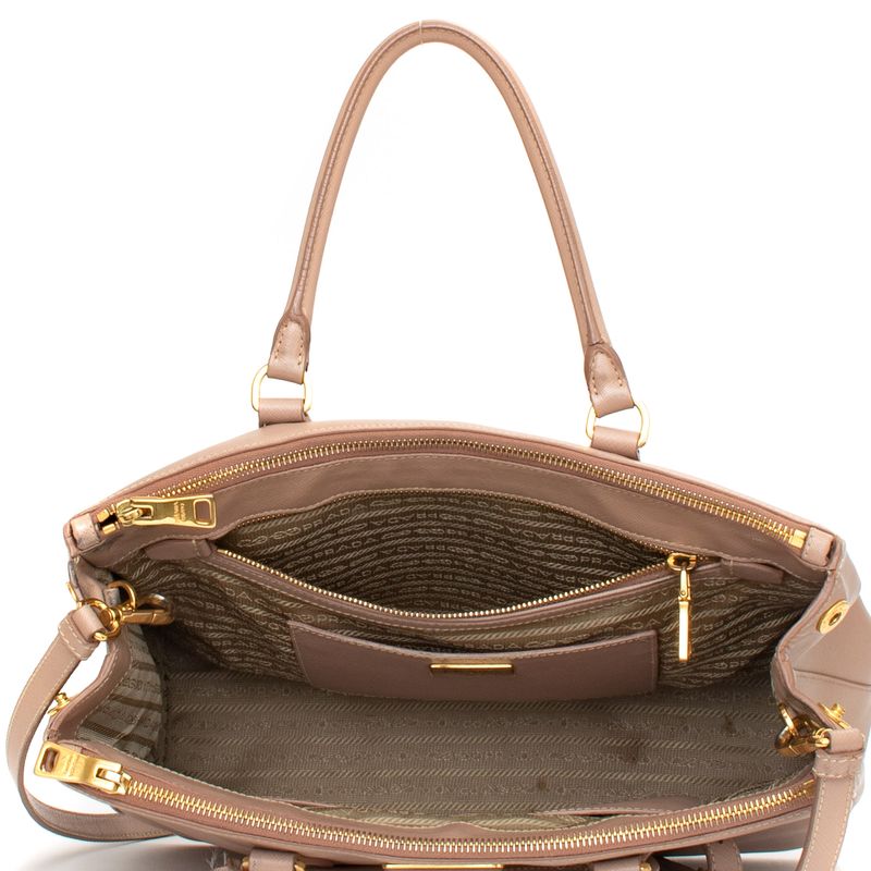 Bolsa-Prada-Galleria-Couro-Saffiano-Bege-Media