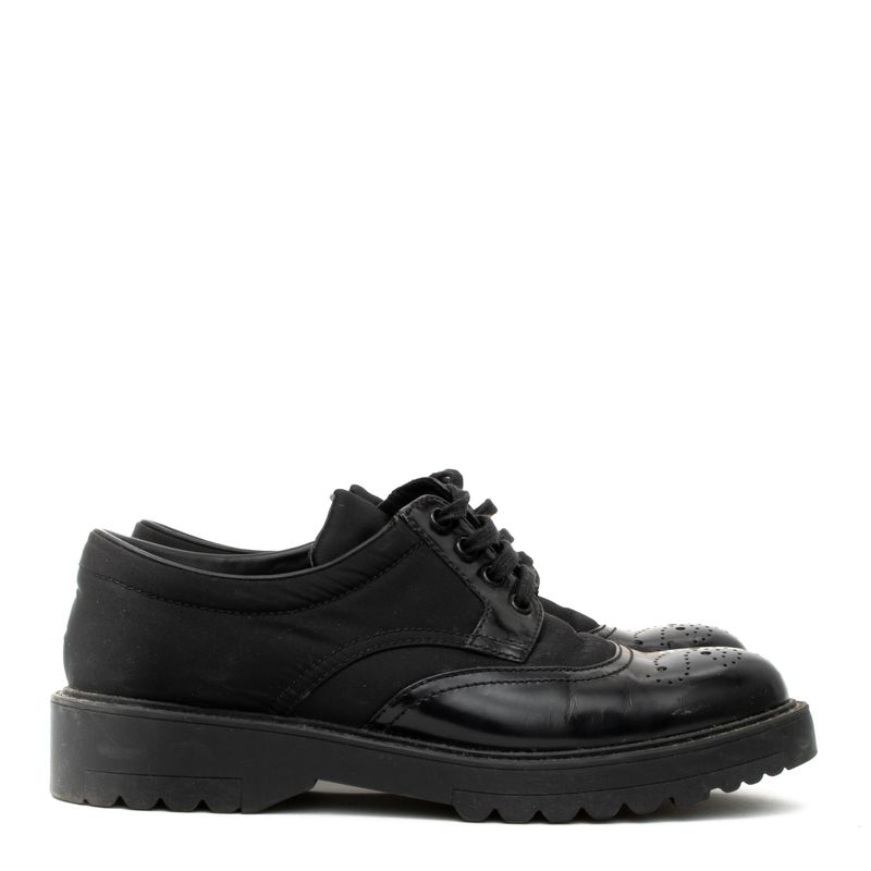 Sapato-Prada-Creeper-Nylon-e-Verniz