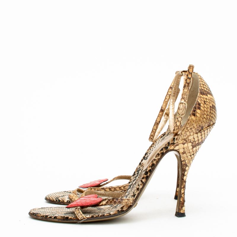 Sandalia-Dolce-Gabbana-Phyton-Coracao