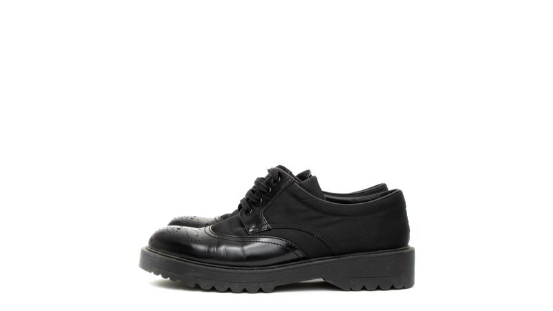 Sapato Prada Creeper Nylon e Verniz