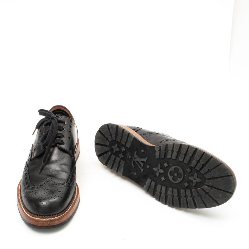 Sapato-Social-Louis-Vuitton-Oxford-Verniz-Preto