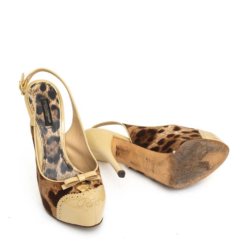 Pump-Dolce---Gabbana-Oncinha