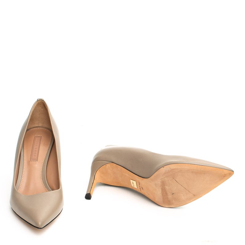 Scarpin-Hugo-Boss-Couro-Cinza-Rato