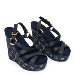 63761-Sandalia-Louis-Vuitton-Monograma-Plataforma-Denim