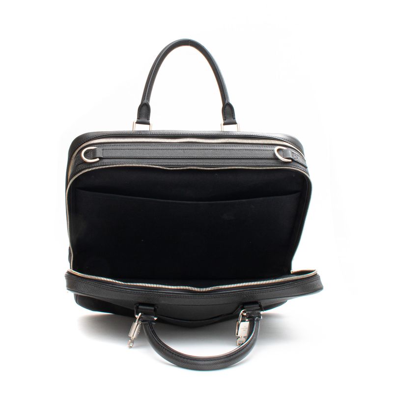 Pasta-Louis-Vuitton-Couro-Taiga-Preto