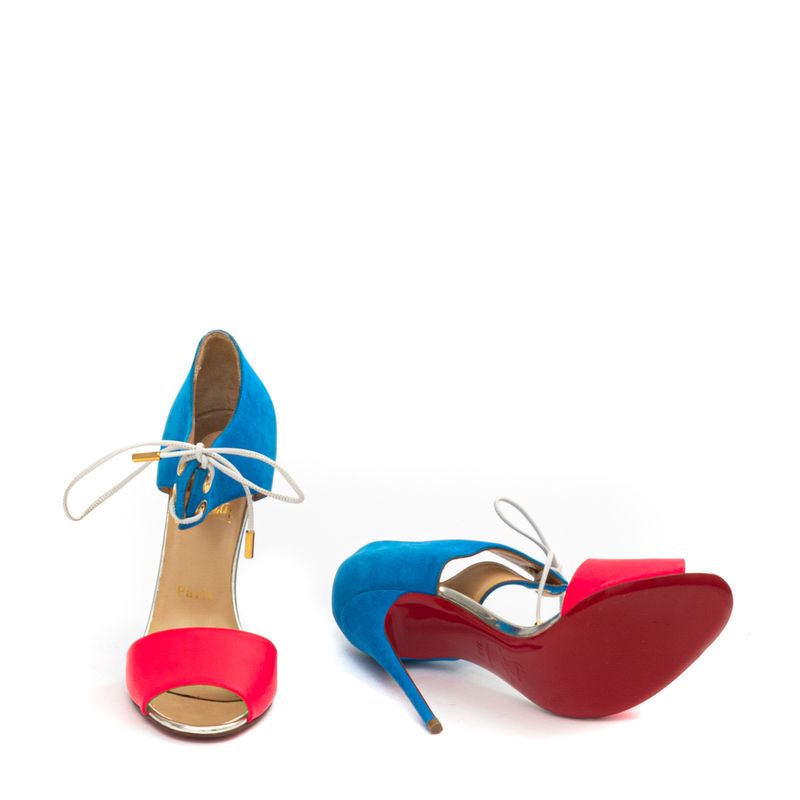 64036-Sandalia-Christian-Louboutin