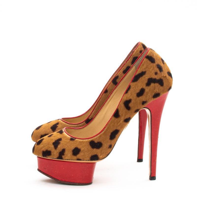 Pump-Charlotte-Olympia-Animal-Print