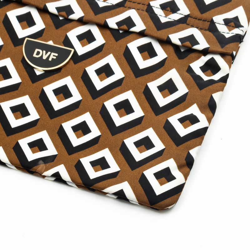 Clutch-Diane-von-Furstenberg