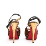64010-Sandalia-Christian-Louboutin-Oncinha