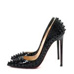 64087-Scarpin-Christian-Louboutin-Spikes-Preto