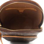 64123-Mochila-Louis-Vuitton-Elipse-Monograma