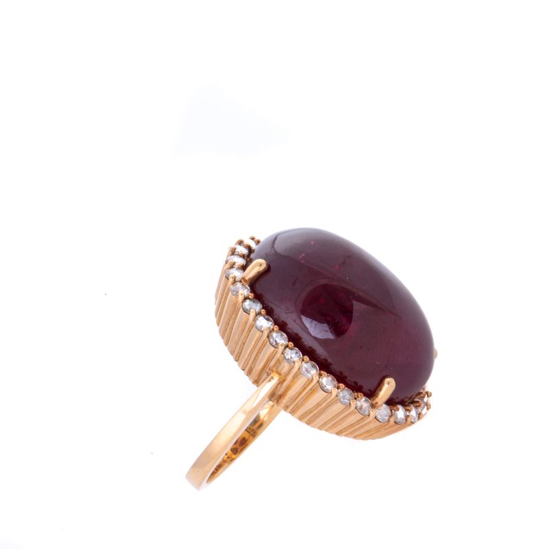 Anel-Ouro-Rosa-Brilhantes-e-Rubi