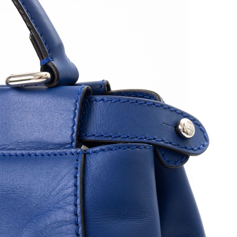 Bolsa-Fendi-Peekaboo-Python-e-Couro-Azul