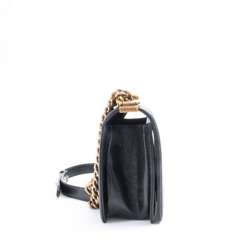 Bolsa-Chanel-Boy-Couro-Preto