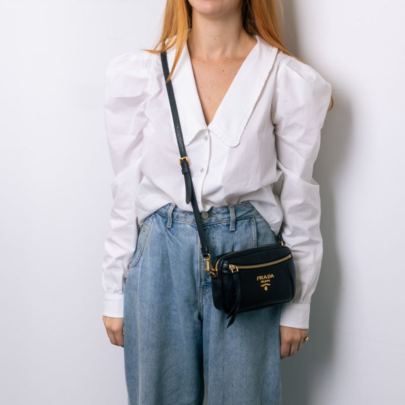 Pochete-Prada-Couro-Preto