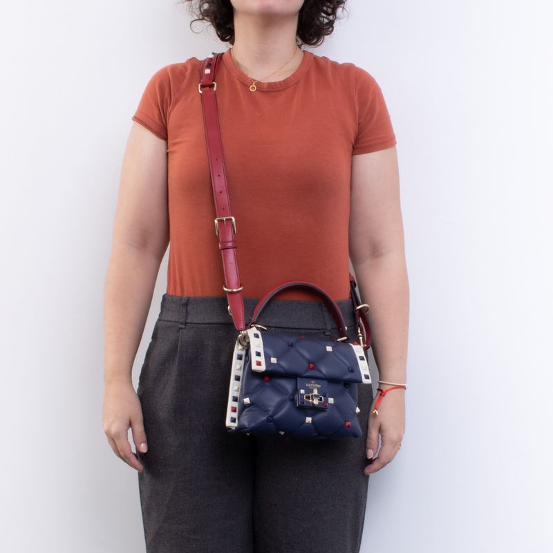 Bolsa-Valentino-Candystud-Couro-Azul-Marinho