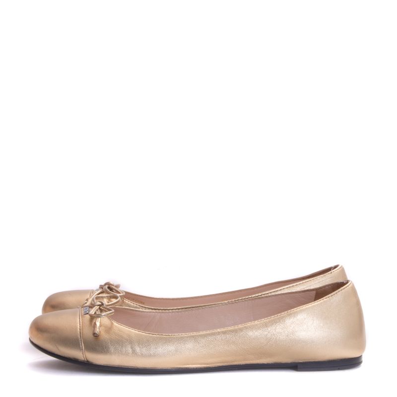 Sapatilha-Prada-Couro-Dourada