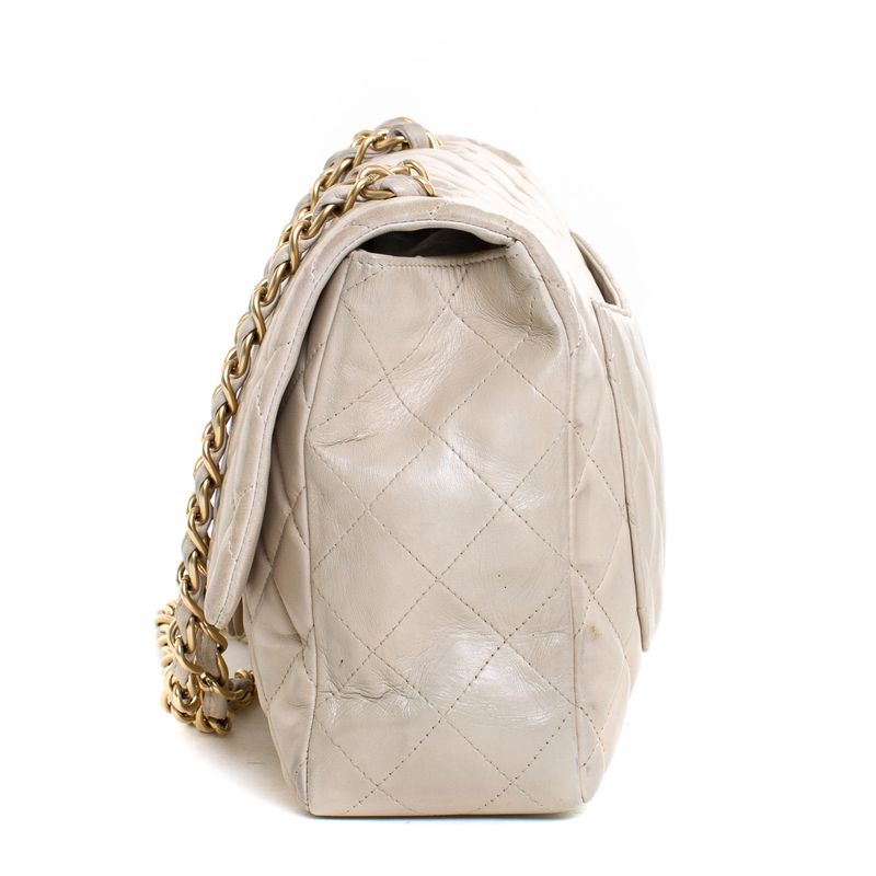 Bolsa-Chanel-Flap-Lambskin-Bege