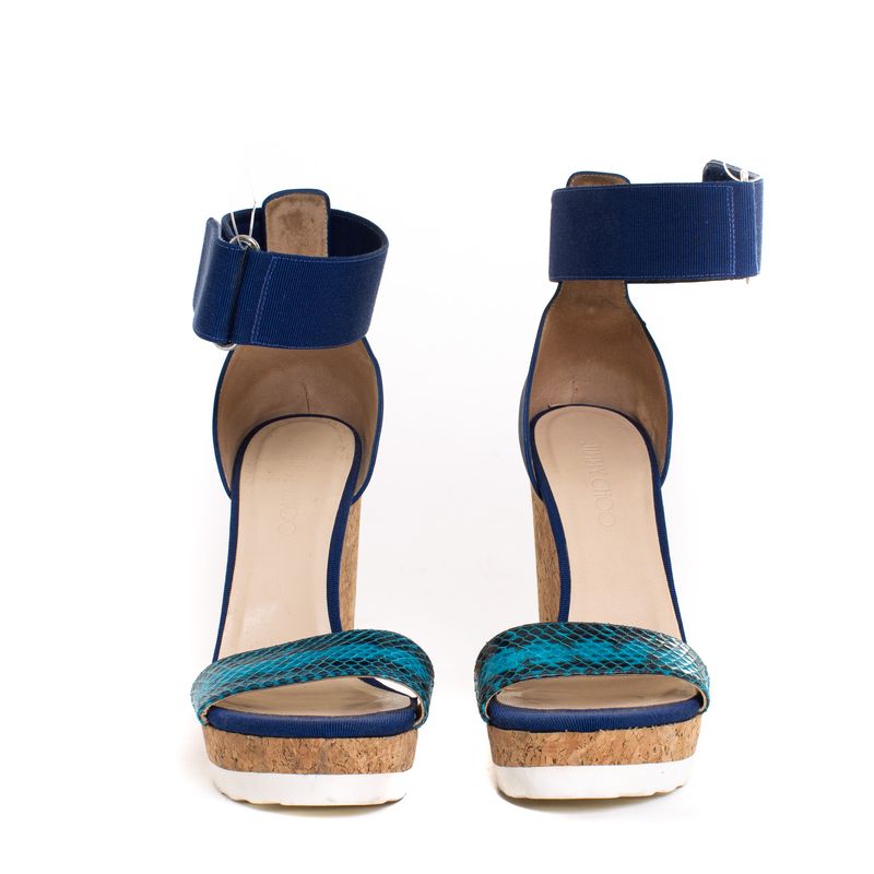 Sandalia-Jimmy-Choo-Azul-e-Cortica