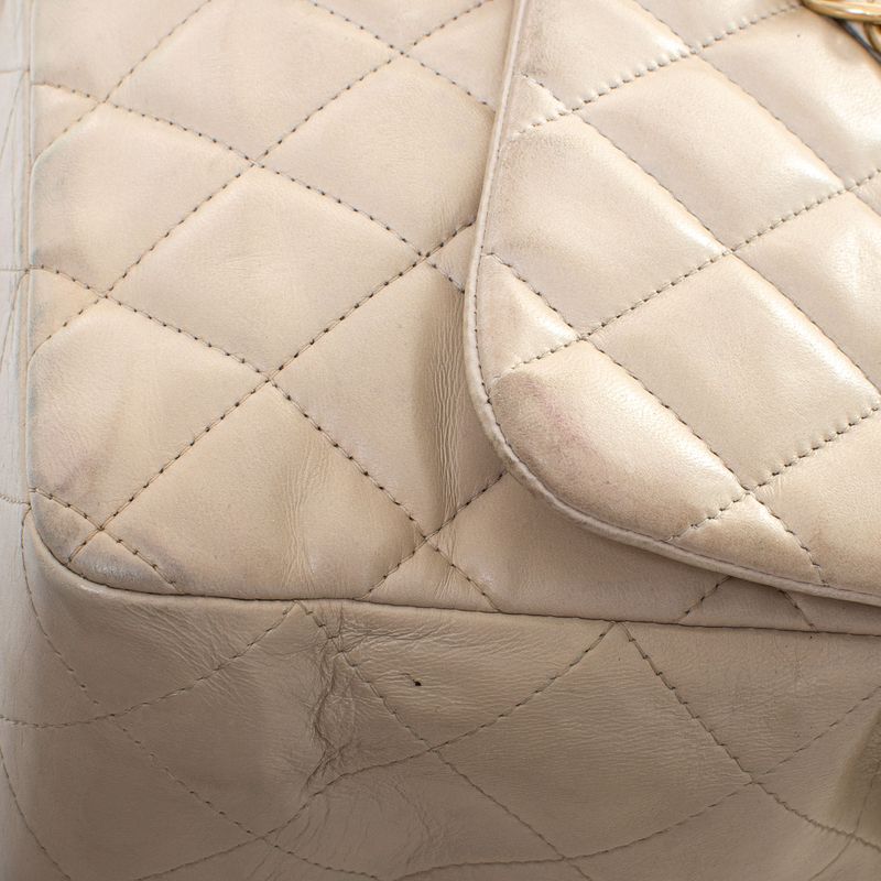 Bolsa-Chanel-Flap-Lambskin-Bege